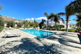 Fully Furnished 6 Bedroom Villa - Peyia, Paphos