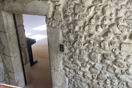 Magnificent manor with origins in the 15th century, with its farm and 30ha