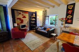 Superb country park with cottage, gite & pool