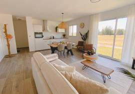 Villa on golf course with communal pool, Pyrenees views N°3
