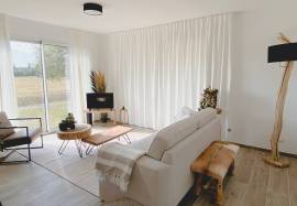 Villa on golf course with communal pool, Pyrenees views N°3