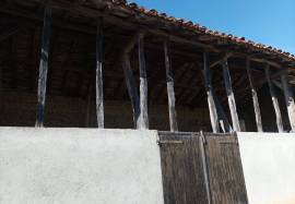 Old house for sale, 4 rooms - Masseube 32140