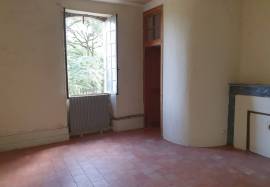 House for sale, 14 rooms - Auch 32000