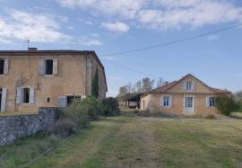 House for sale, 14 rooms - Auch 32000