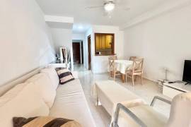 2 Bedroom Apartment In Parque Tropical Complex For Sale In Los Cristianos LP23877