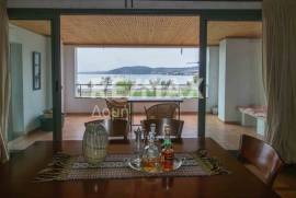 Maisonette 308 sq.m for sale