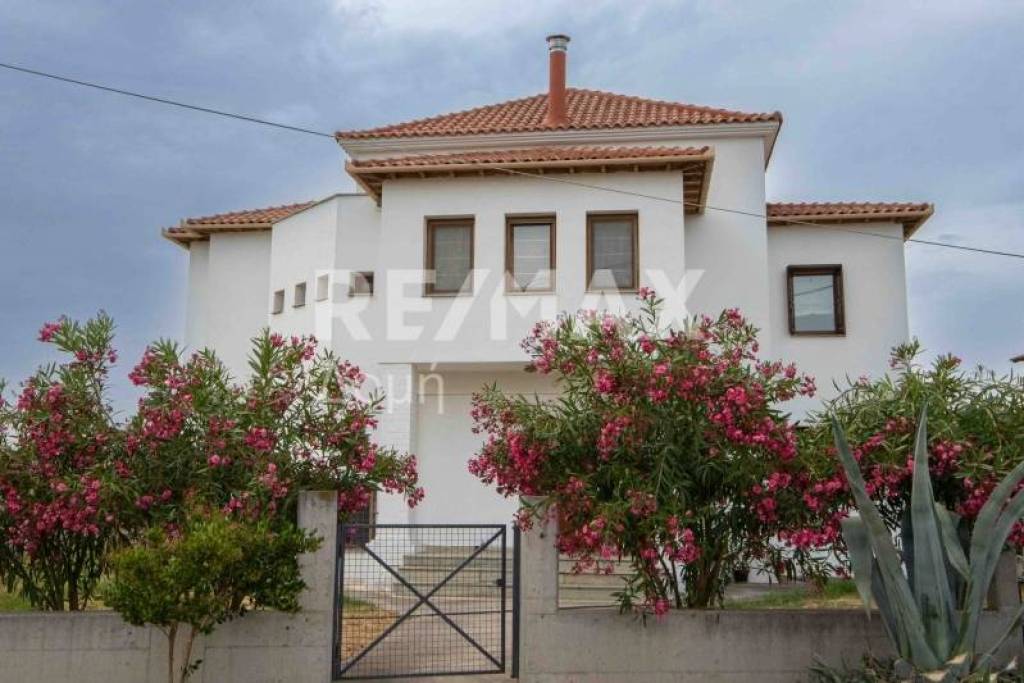 Maisonette 308 sq.m for sale