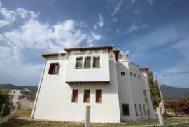 Maisonette 308 sq.m for sale