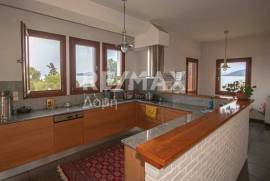 Maisonette 308 sq.m for sale