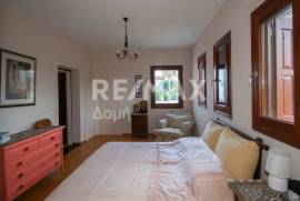 Maisonette 308 sq.m for sale