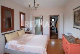 Maisonette 308 sq.m for sale