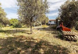 Farmhouse Mora