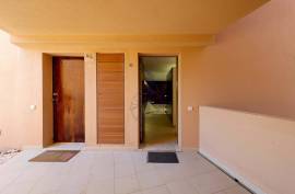 2 Bedroom Apartment with Pool View in Exclusive Condominium in Salgados - Albufeira