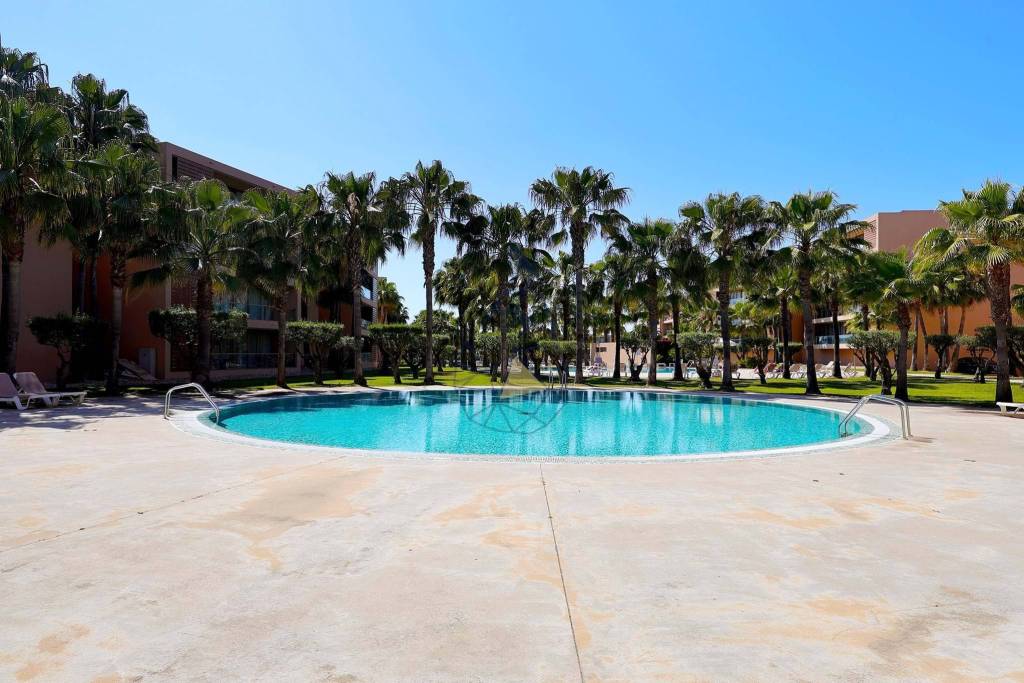 2 Bedroom Apartment with Pool View in Exclusive Condominium in Salgados - Albufeira