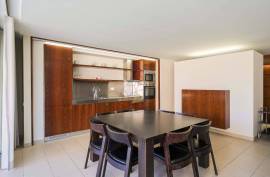 2 Bedroom Apartment with Pool View in Exclusive Condominium in Salgados - Albufeira