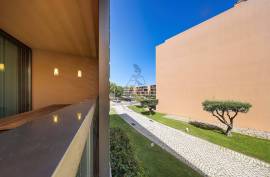 2 Bedroom Apartment with Pool View in Exclusive Condominium in Salgados - Albufeira