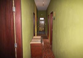 3 bedroom villa with land