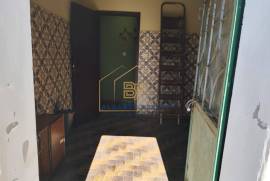 3 bedroom villa with land