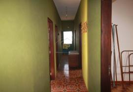 3 bedroom villa with land