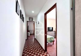 Floor refurbished villa with garden