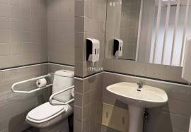 Commercial shop for sale or rent - well located, large space, 78m2, natural light