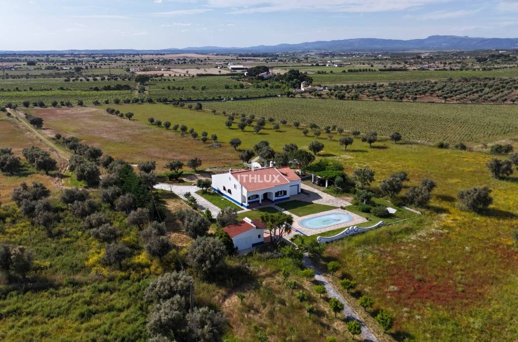 Farm in Redondo T4 , Pool and 3.5 ha