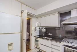 Apartment, for sale,184.72m2, 3 bedrooms, 1 suite, 2 bathrooms, 2 parking spaces, semi-furnished, Parcão, Mont Serrat, Poa/ RS