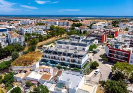 Tavira town centre 4 bedroom luxury villa with private pool