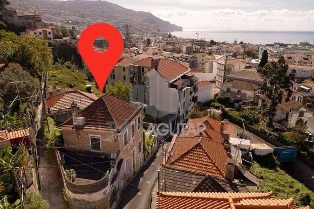 3 bedroom villa in the center of Funchal
