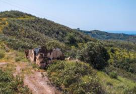 Your Algarve Vision: A Hilltop Ruin Awaiting Transformation Your Algarve Vision: A Hilltop Ruin Awaiting Transformation