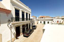 Charming 2-Bedroom Townhouse in the Heart of Historic São Brás de Alportel Charming 2-Bedroom Townhouse in the Heart of Historic São Brás de Alportel