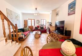 Charming 2-Bedroom Townhouse in the Heart of Historic São Brás de Alportel Charming 2-Bedroom Townhouse in the Heart of Historic São Brás de Alportel