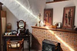 Excellent 5 Bed House & Self-contained Airbnb unit For Sale in Lania Limassol