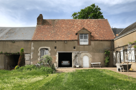 Excellent 8 Bed Farmhouse For Sale In Moisy