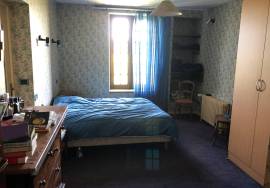 Excellent 8 Bed Farmhouse For Sale In Moisy