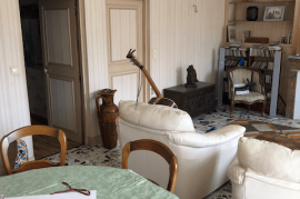 Excellent 8 Bed Farmhouse For Sale In Moisy