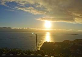 Luxury 4 Bedroom Villa in Ponta do Sol: A Haven of Elegance and Comfort Luxury 4 Bedroom Villa in Ponta do Sol: A Haven of Elegance and Comfort