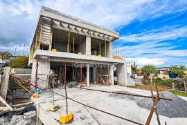 Luxury 4 Bedroom Villa in Ponta do Sol: A Haven of Elegance and Comfort Luxury 4 Bedroom Villa in Ponta do Sol: A Haven of Elegance and Comfort