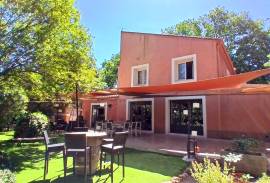 Stunning 18th Century Property With 348 M2 Of Living Space On A 3899 M2 Landscaped Park With Pool And Petanque Court, Near The Sea
