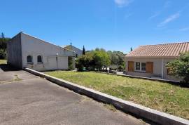 Traditionally Built Villa Offering 130 M2 Living Space On 1520 M2 Of Land With Swimming Pool And Superb Summer Kitchen.