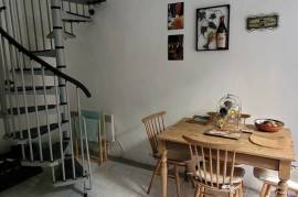Investment Property With 2 Flats, 2 Courtyards And Commercial Premises, Situated Right In The Centre Of The Village, In A Strategic Location.