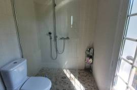 A Haven Of Peace Nestling In A Pine Forest - Charming Villa 10 Minutes From The Town Centre.