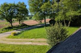 Detached Country House with Outbuilding