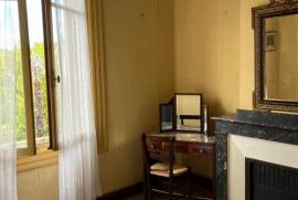 House With Great Potential And Garden
