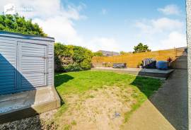 4 bedroom, Detached bungalow for sale