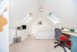4 bedroom, Detached bungalow for sale