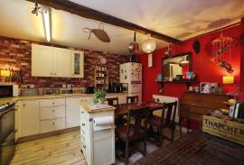 3 bedroom, Apartment for sale