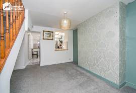5 bedroom, Detached house for sale