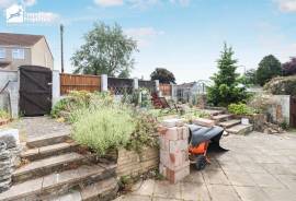 2 bedroom, Semi-detached house for sale