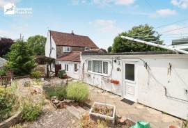 2 bedroom, Semi-detached house for sale
